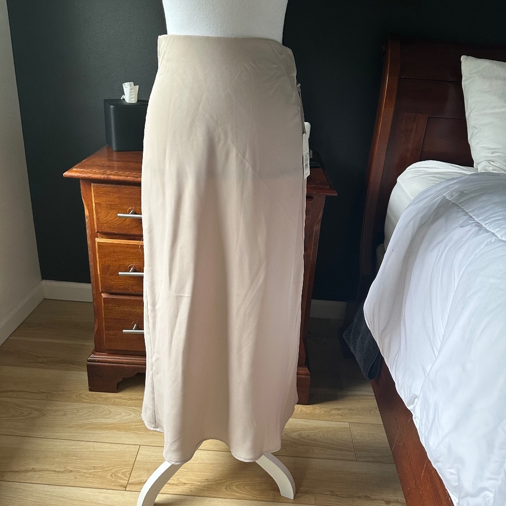 NWT Taupe Midi Skirt - Size S